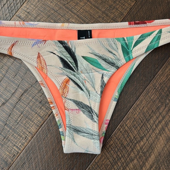 Anthropologie Trianl Bikini Bottom Separates in Tropical Leaf Print - Picture 2 of 8